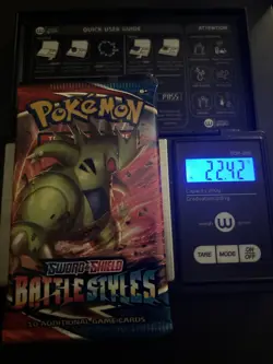 22.42g HEAVY Battle Styles Pokemon TCG Sword & Shield Sealed Booster Pack 820650808197 - Image 1