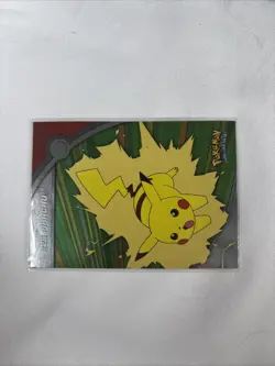 2000 Pokemon Topps Heroes And Villains Topps Card Blue Label #25 Pikachu Holo - Image 2