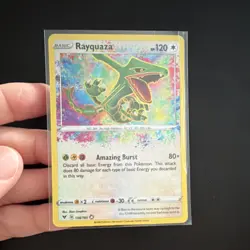 Pokemon Rayquaza Amazing Rare Holo 138/185 Swsh04 Vivid Voltage 120HP TCG Card - Image 1