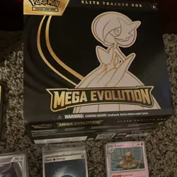 POKEMON TCG MEGA EVOLUTION GARDEVOIR ETB w/ PROMO ACCESSORIES & Hits & Bulk - Image 3