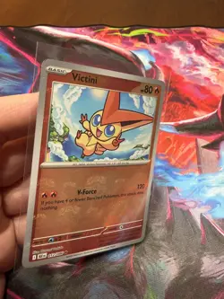 English Pokemon TCG Victini (Master Ball Pattern) 012/086 Black Bolt - Image 2