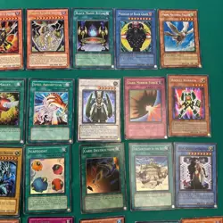 YUGIOH 795 Card Lot -Mid 2000's Cards - HOLOS AND MORE - Image 4