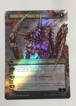 Grist, Voracious Larva - Textured Foil - Borderless Modern Horizons 3 MTG 0472 - Image 2