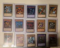 Yugioh Binder + Cards Lot, 550-600 Cards, Blue Eyes, Red Eyes, Dark Magician - Image 2