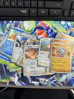 Pokemon 151 S&V Reverse Holo, Holos, Rares - Lot of 25 Cards - No Duplicates - Image 1