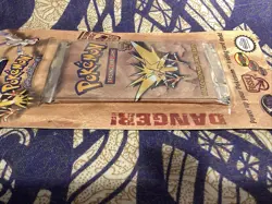 1999 Sealed Pokemon Fossil Blister Pack OG Wizards of the Coast Booster - Image 5