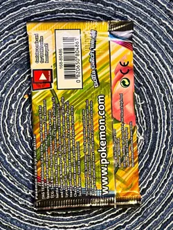 1 Pokemon TCG Sun & Moon Team Up Booster Pack - Celebi & Venusaur Art - Image 4