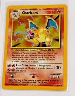 Pokemon TCG Charizard Base Set 4/102 Unlimited Holo Rare Ungraded - Image 3