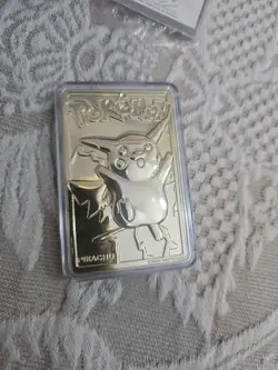 Vintage Pokemon Burger King 23k Gold Plated Trading Card PIKACHU In Blue Box - Image 5