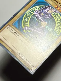Dark Magician YGLD-ENA03 (LP) Common Unlimited 2020 Yu-Gi-Oh! TCG Card - Image 3