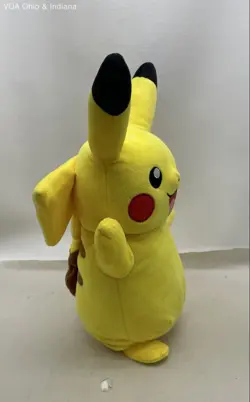 4 Pokemon Plushies Pikachu Electric Charge Holiday Squirtle + 2 Poke Balls - Image 4