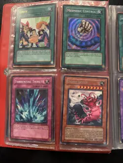 Yu-Gi-Oh! TCG Card Lot - Image 5