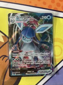 Pokemon TCG Glaceon VMAX 041/203 Evolving Skies Holo Rare NM - Image 1
