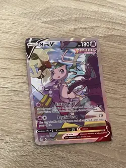 Mew V 251/264 Full Alternate Art 2021 Pokemon SwSh Fusion Strike SwSh08 TCG - Image 4