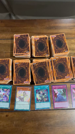 800 YUGIOH CARDS ULTIMATE LOT - Image 2