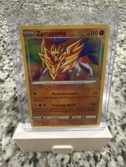Pokemon Zamazenta Amazing Rare Holo SWSH04: Vivid Voltage 102/185 NM - Image 1