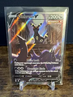 Umbreon V 189/203 Evolving Skies 2021 Alt Art Holo Rare Pokemon Card TCG - Image 1