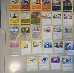 Pokemon TCG Evolving Skies 94/203 Part Complete Set VMAX Suicune - Image 3
