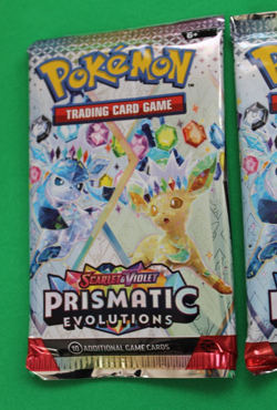 POKEMON SCARLET & VIOLET PRISMATIC EVOLUTIONS 3 BOOSTER PACKS SEALED - Image 2