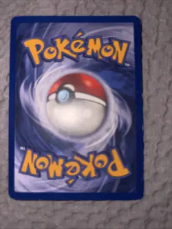 Pokemon TCG Machamp Base Set 1st Edition 8/102 - Image 2