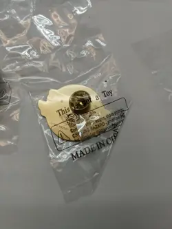 Lot of 200 Yu-Gi-Oh! Trading Card Game Pins New Sealed Yugioh League Pins - Image 3