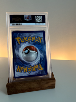 PSA 8 NM-MT Vaporeon VMAX Premium Collection Full Art Holo 2021 Pokemon SWSH182 - Image 2