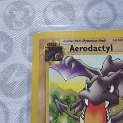 Aerodactyl 16/62 Rare Non-Holo Fossil Set Pokemon Card couple small creases HP - Image 4
