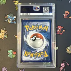 2021 Umbreon Gold Star Holo 17/17 Celebrations Classic Collection Pokemon PSA 10 - Image 2