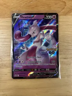 Pokemon TCG Mewtwo V hp 220 SWSH223 HOLO Black Star Promo - Image 1