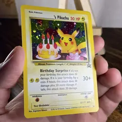 2000 WOTC POKEMON MAIL GIVEAWAY BIRTHDAY PIKACHU #24 BLACK STAR PROMO HOLO - Image 4