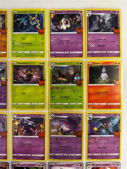 Pokemon Halloween Trick Or Trade 2023 FULL SET of 30 Stamped Cards - 10 Holos NM - Image 3