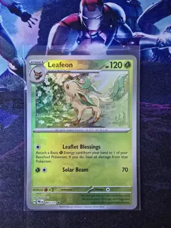 Leafeon (Master Ball Pattern) 005/131 Sv: Prismatic Evolutions Holo Pokemon Card - Image 1