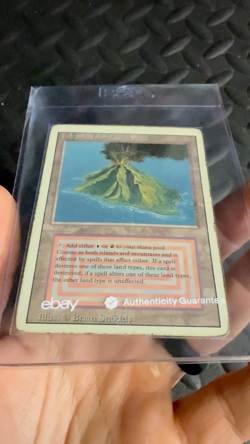 MTG Volcanic Island Revised Edition HP - Image 2