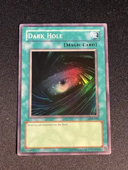 Yugioh Dark Hole LOB-052 Super Rare Original Print NM Magic Spelling - Image 1