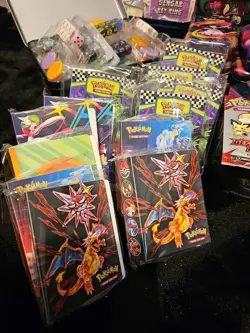 Pokemon Accessories Job Lot Empty Tins Mini Binders Coins Dice Stickers Key Ring - Image 3