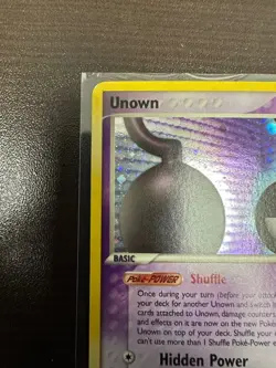 2005 POKEMON EX UNSEEN FORCES #U/28 UNOWN HOLO - Image 3