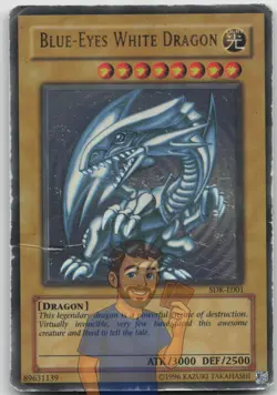 Blue-Eyes White Dragon SDK-E001 Ultra Rare Unlimited DMG Yugioh - Image 1