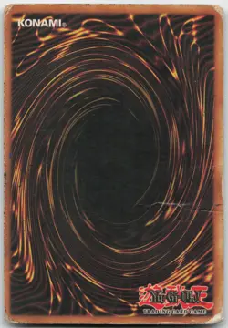 Blue-Eyes White Dragon SDK-E001 Ultra Rare Unlimited DMG Yugioh - Image 3