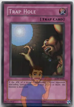 Trap Hole LOB-E046 Super Rare Unlimited NM Yugioh - Image 1