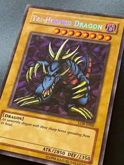 Tri-Horned Dragon LOB-E000 Secret Rare Unlimited Light Play+ Yugioh - Image 2