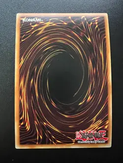 Beckoning Light LCYW-EN293 Ultra Rare 1st Edition Near Mint Yugioh - Image 2