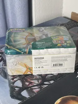 Pokemon TCG: Spring 2022 Arceus Collector Chest Tin - New & Sealed Fusion Strike - Image 3