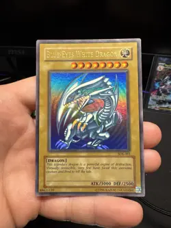 Yu-Gi-Oh! TCG Blue-Eyes White Dragon Kaiba SDK-001 Unlimited Ultra Rare - Image 1