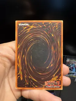 Yu-Gi-Oh! TCG Blue-Eyes White Dragon Kaiba SDK-001 Unlimited Ultra Rare - Image 2
