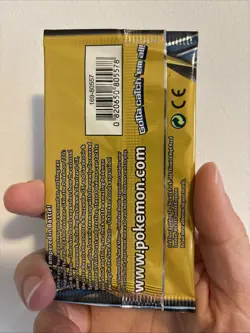 1 x Pokemon - Unbroken Bonds ( 3 Card ) Booster Pack - RANDOM ARTWORK 🔥🔥 - Image 2