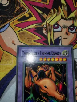Twin-Headed Thunder Dragon mrd-120 *MISPRINT - FADED* 1st Ed (LP) Super Yu-Gi-Oh - Image 4