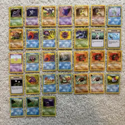 Pokemon Cards Lot Of 31 Fossil Set Mixed Lot 2 Holos - Image 1