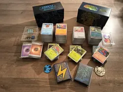 Pokemon TCG Bulk Bundle|3 Sets|(Un)Commons, Holos & Reverse|Deck Sleeves & More - Image 1
