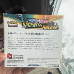 Pokemon TCG Sword & Shield Darkness Ablaze Booster Box MPN 174-81712 - Image 2