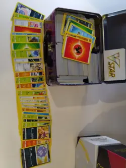 Bulk Lot Of 3000-4000 Common Pokemon Cards, Energy 2020-2023 - Image 2